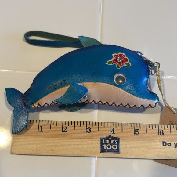 Aloha From Hawaii Dolphin Coin Purse Handmade Leather Zip Wristlet NWT - Picture 3 of 5